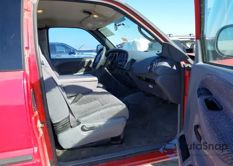 2002 Dodge Ram 2500 St z USA, uszkodzony, nr VIN 3B7KC23C22M220046